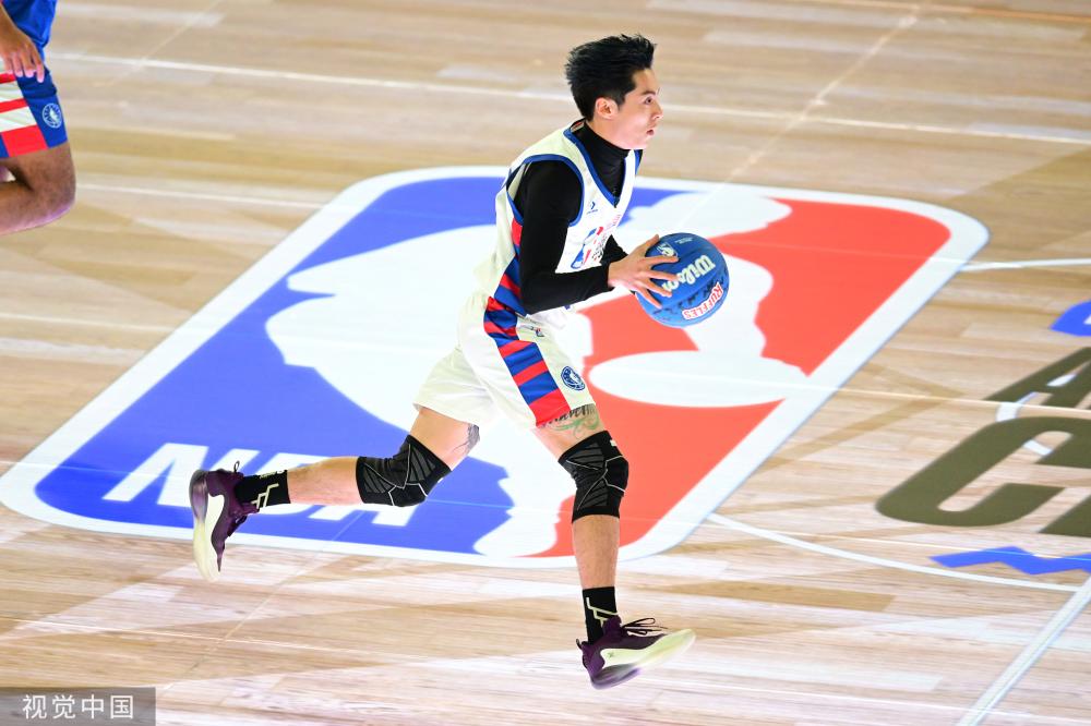 游客在比赛 游客在比赛