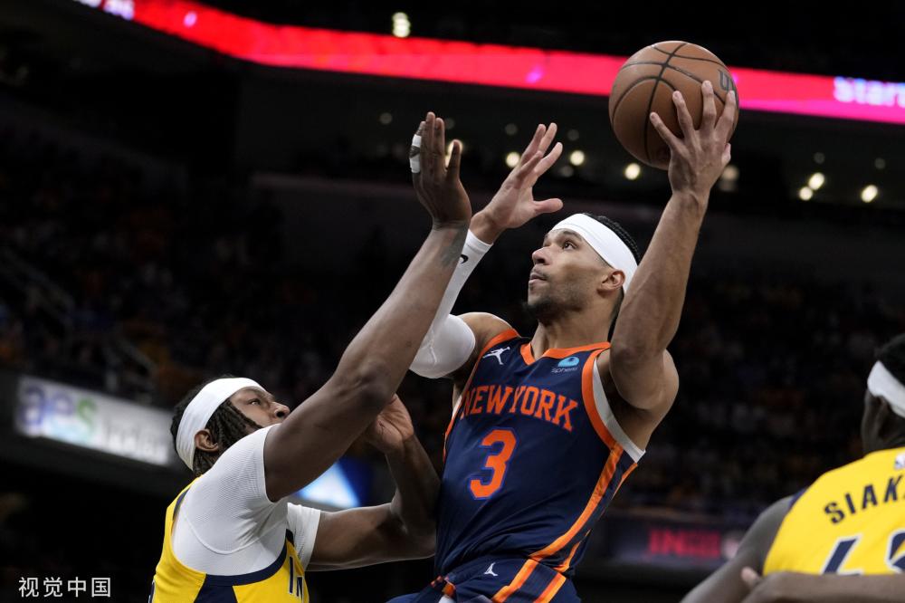 在脚踝受伤 在脚踝受伤