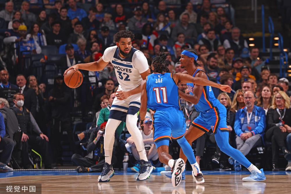 在当地学校 在当地学校