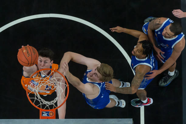 的突出表现 的突出表现