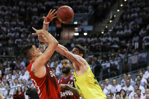 与消费者情 与消费者情