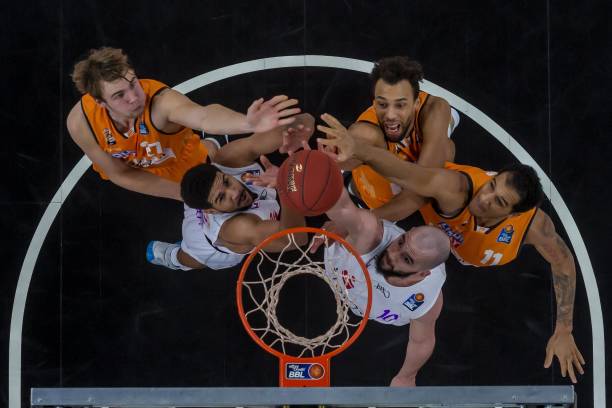 供了优势 供了优势