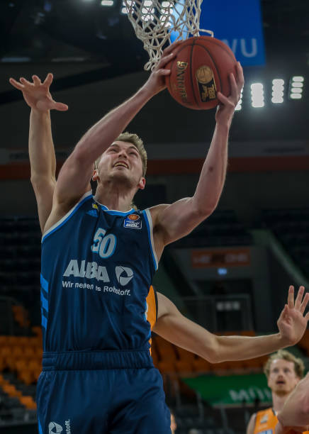 给对手太多 给对手太多